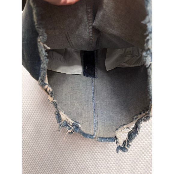 Sneak Peek Distressed Denim Mini Skirt Small - Picture 8 of 9